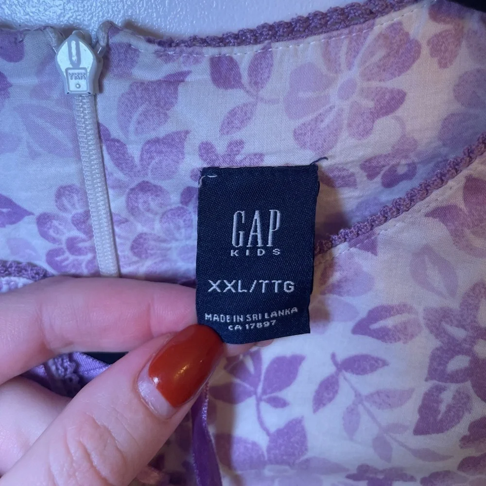 GAP KIDS - Little Girls Purple Floral Long Sleeve Top - Picture 4 of 7